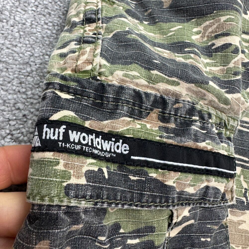 HUF Tiger Striped Camo Cargo Pants Mens Medium Green 100% Cotton Pull On Outdoor - Picture 6 of 16
